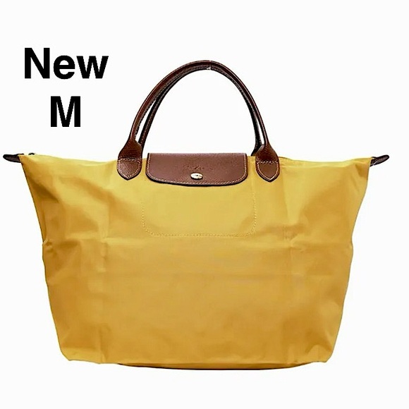 New Authentic Longchamp Yellow Nylon Le Pilage Medium Foldable short handle⭐️⭐️ - Picture 15 of 16